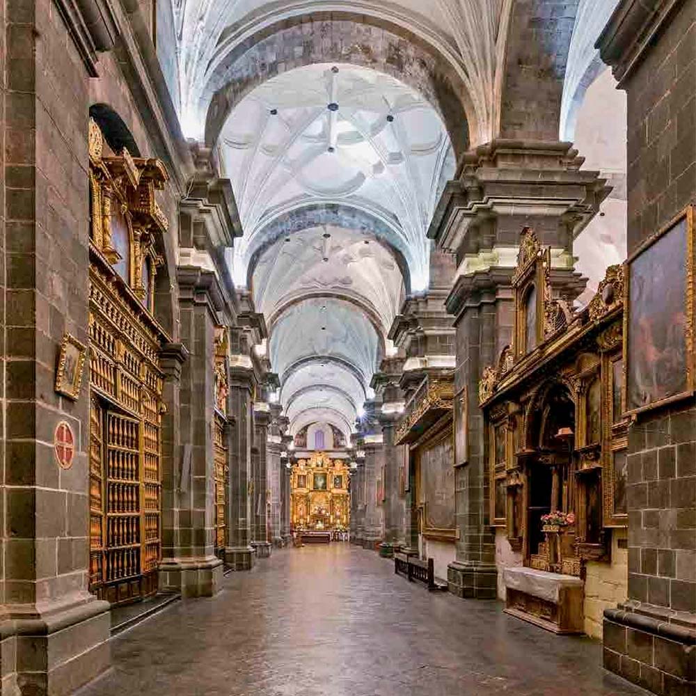 Cusco Cathedral photos