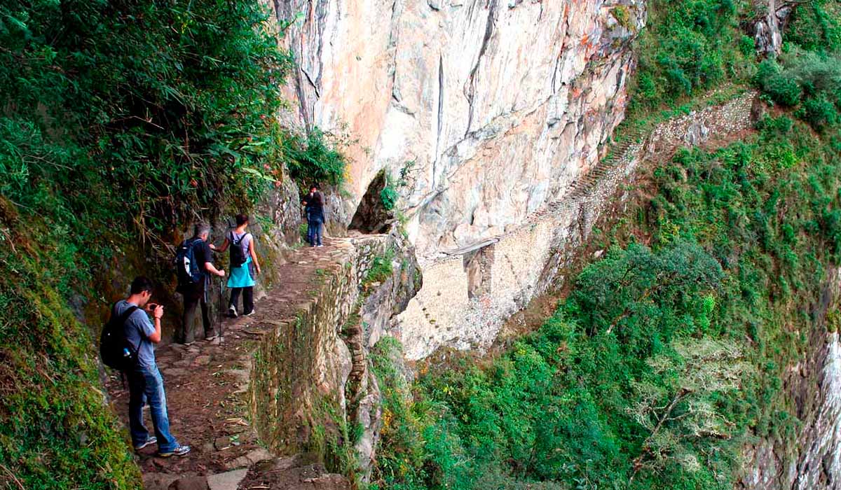 Inca Bridge Machu Picchu