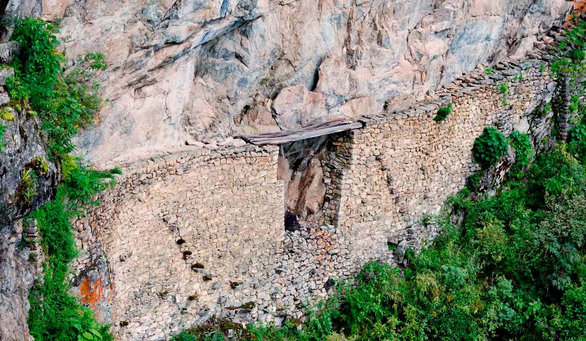 Inca Bridge