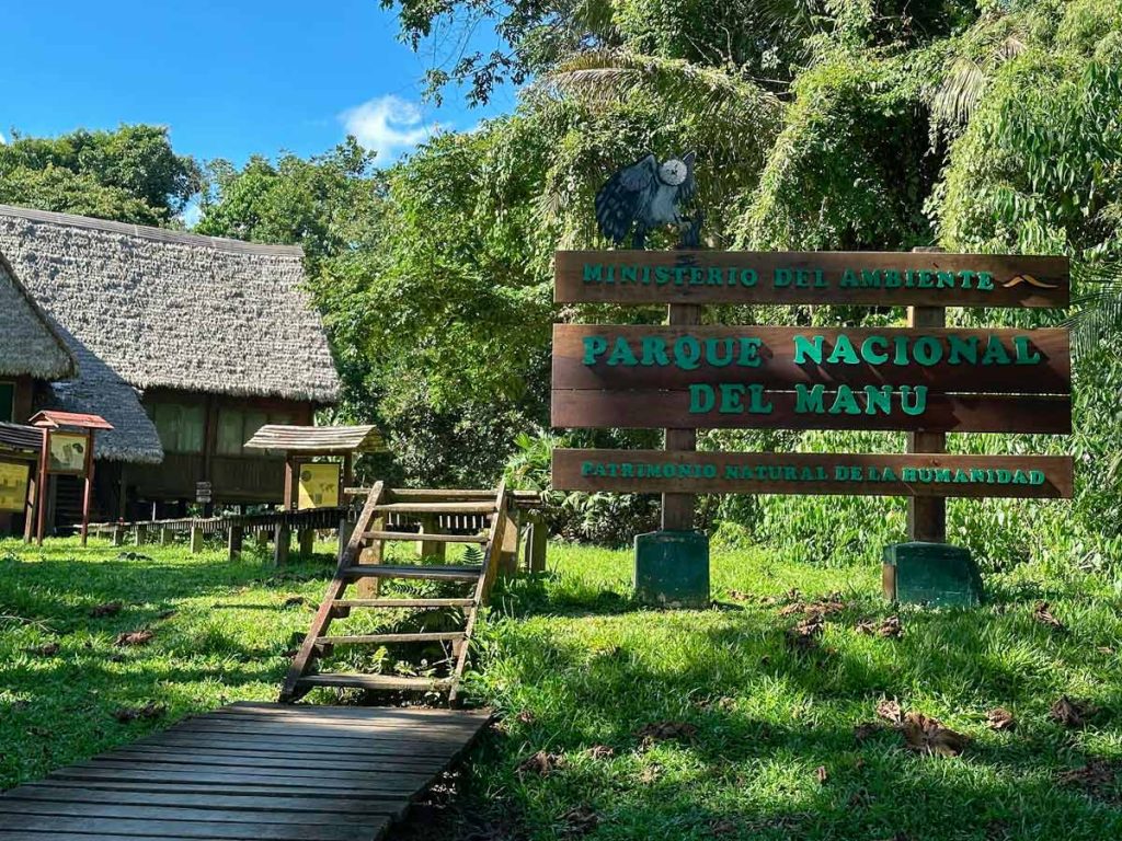 Manu National Park: Guide to Visiting the Peruvian Amazon